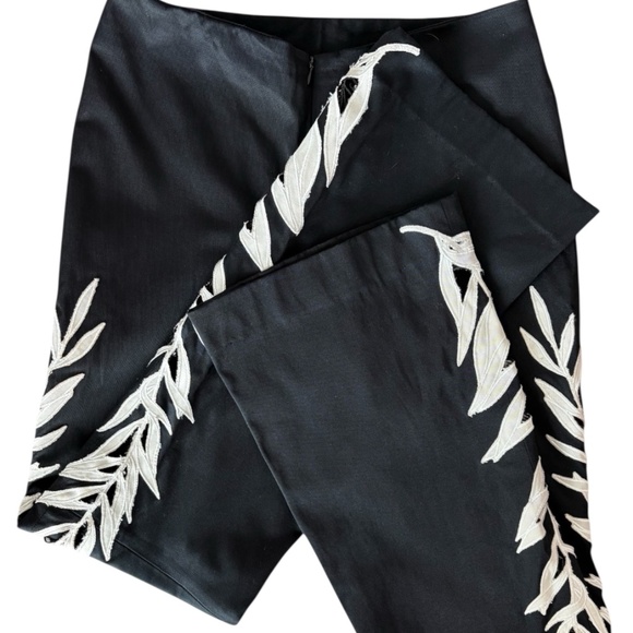 Y2K Black Embroidered Leaf Pants – Size 2 (Low Rise Bootcut) - Picture 1 of 8